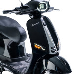 XE MÁY ĐIỆN VESPA TAKASHI CROWN