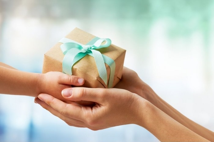 Gợi ý 5 quà cho em gái ý nghĩa thiết thực nhất