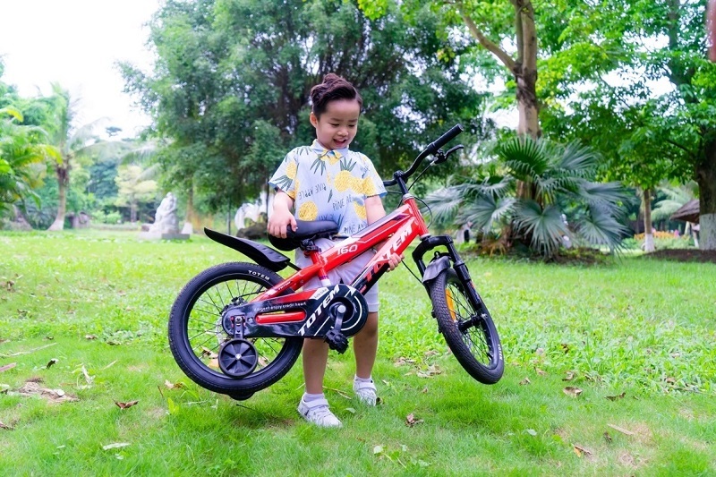 Xe đạp Totem thân thiện và dễ sử dụng với cả trẻ nhỏ